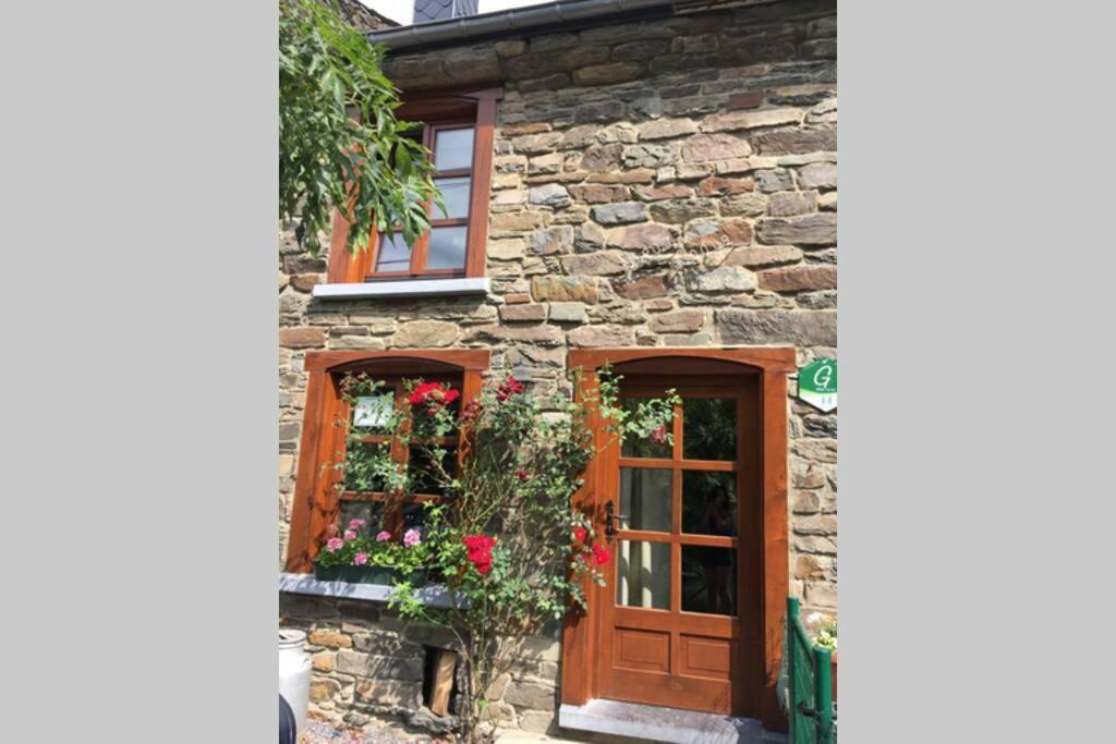Vieux Logis Een Prachtige Ardeense Vakantiewoning Врес-сюр-Семуа Екстер'єр фото